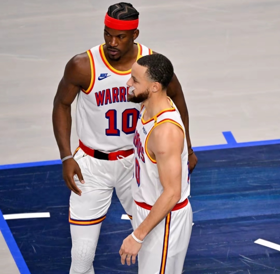 开云中国网站-巴黎圣日耳曼引发争议！，巴特勒官方宣布锐不可当新规引发球迷热议的简单介绍