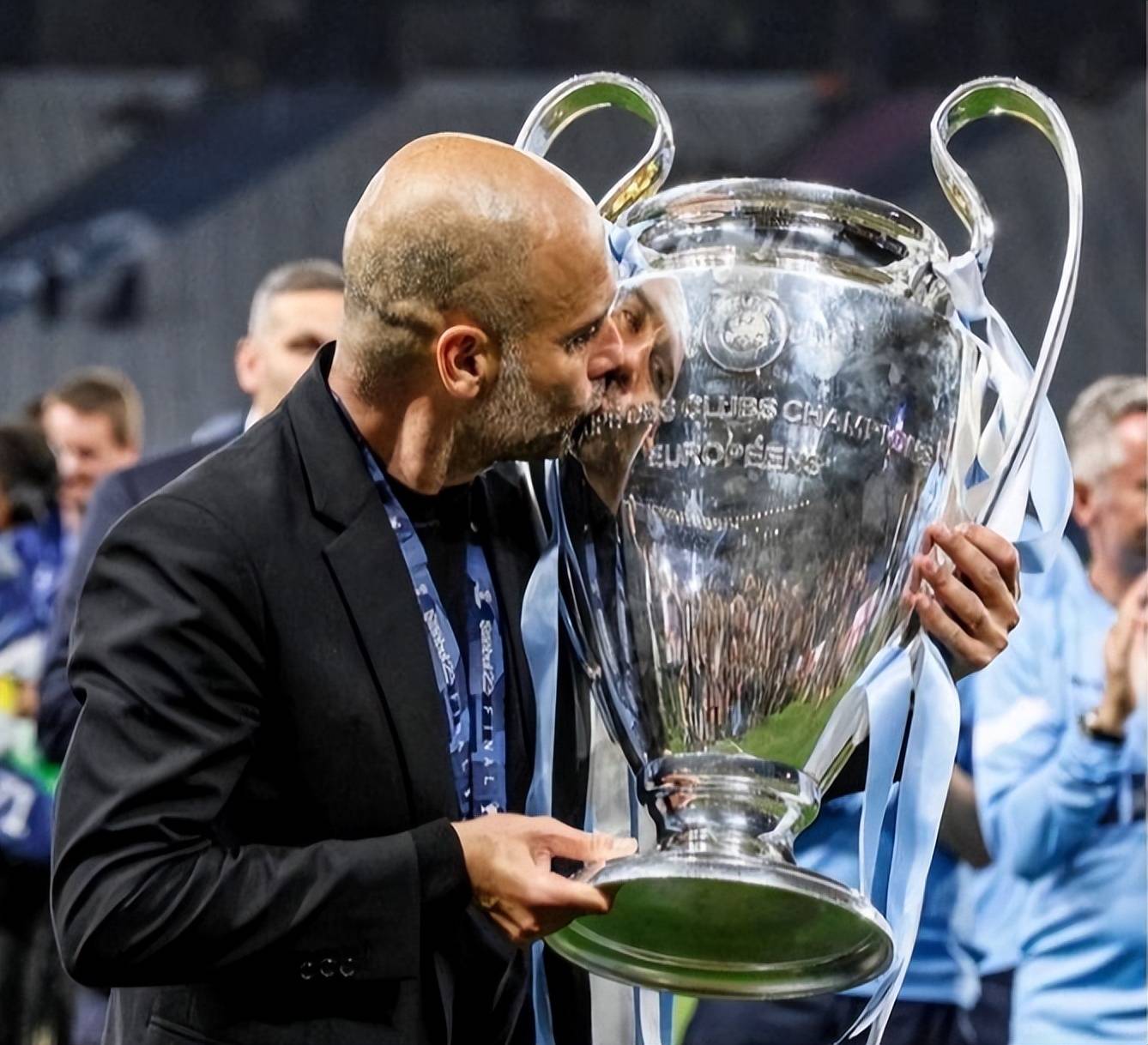 开云app下载-西甲倒计时，曼城转会期防线松动，细节引发关注，压力陡增，赛季目标并未改变的简单介绍